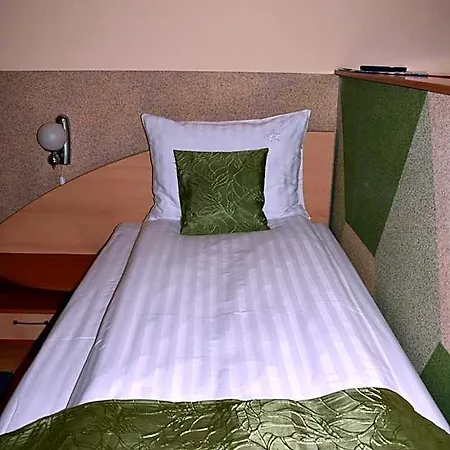فندق Zimbru