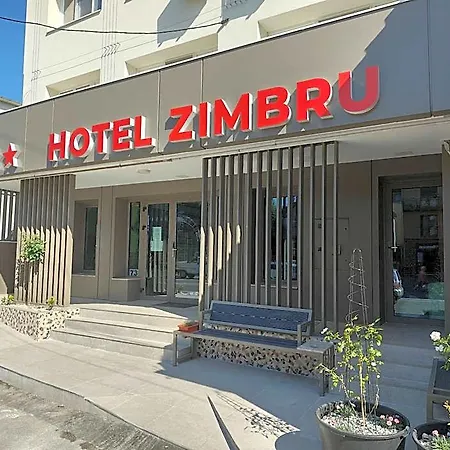 Zimbru 2* كلوج-نابوكا